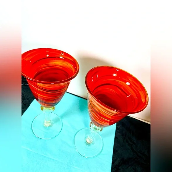 Red Twist Set of 2 Water Goblet 8" - 8 oz - Glass - Picture 3 of 9